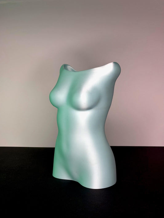 Dried flower vase (in the shape of a female body)